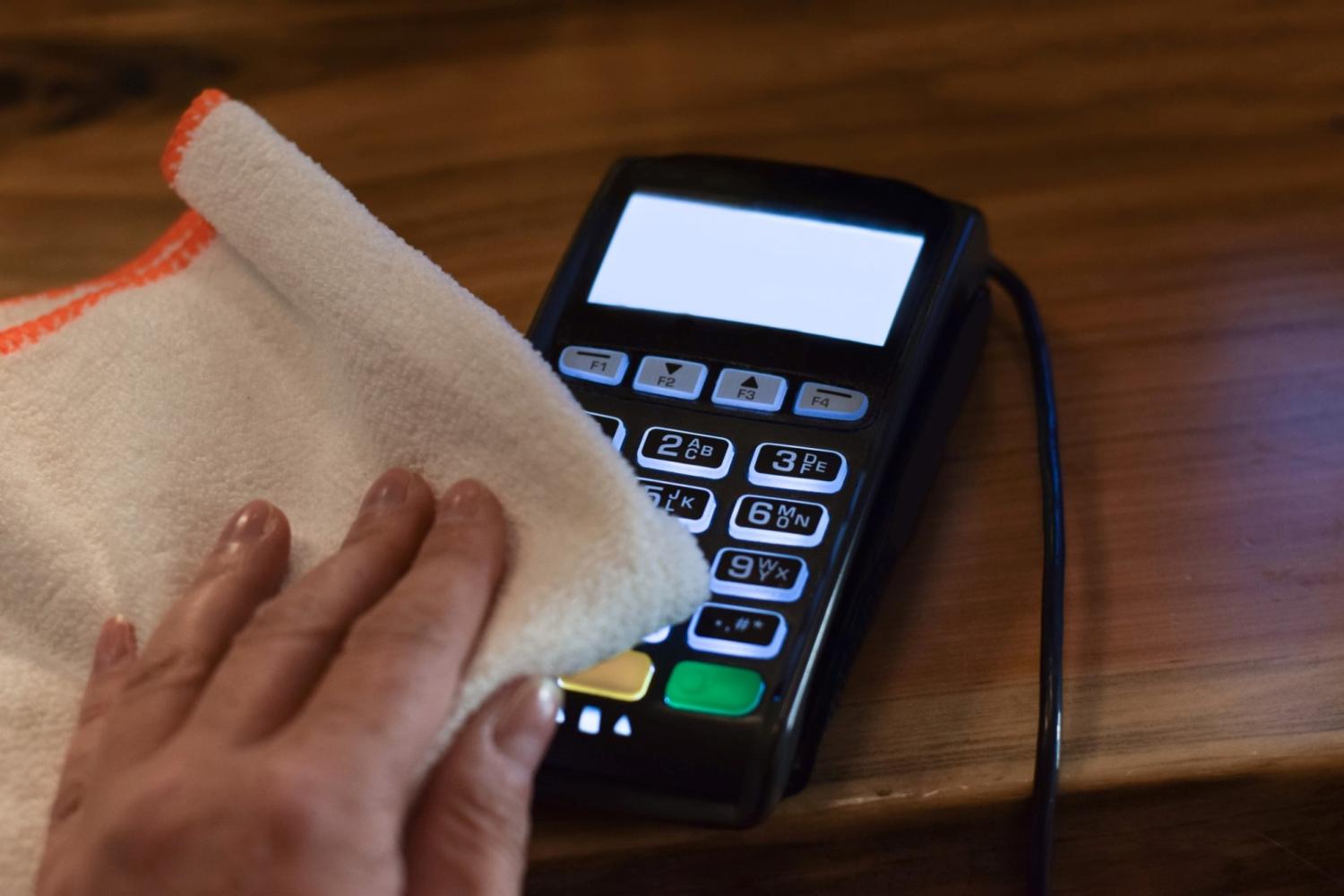 cleaning POS payment terminal
